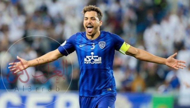 كارلوس إدواردو مسلم أم مسيحي