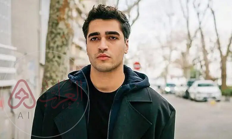 كم عمر ميرت رمضان ديمير؟ مفاجأة حول سن نجم الطائر الرفراف وسيرته الكاملة