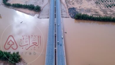 يمتد وادي الرمة في المنطقة