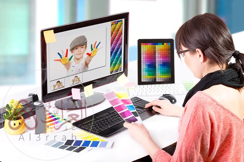 كم راتب مصمم الجرافيك في أمريكا لعام 2026