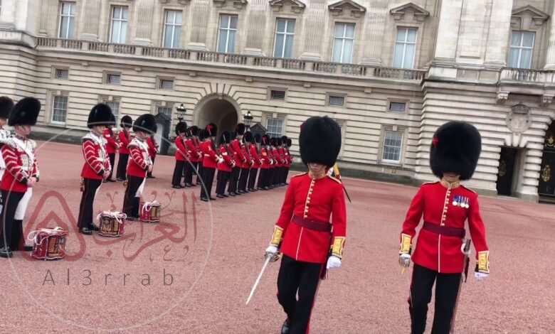 فيديو لحظة سقوط جندي بريطاني أثناء حفل تتويج الملك تشارلز الثالث