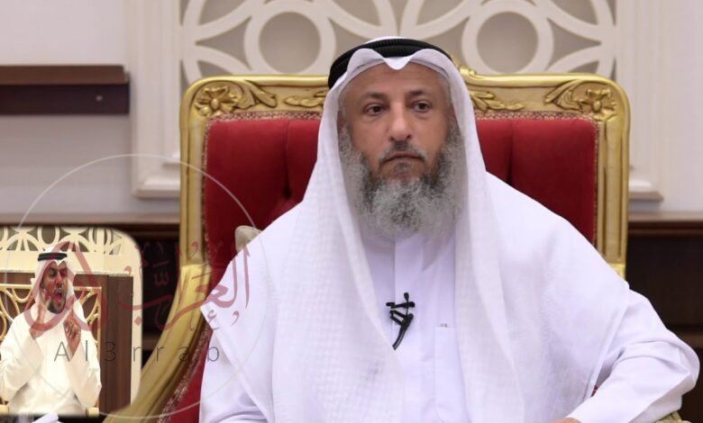 نهي النبي صل الله عليه وسلم في بداية الإسلام عن كتابة الحديث خشية اختلاطه بالقران.