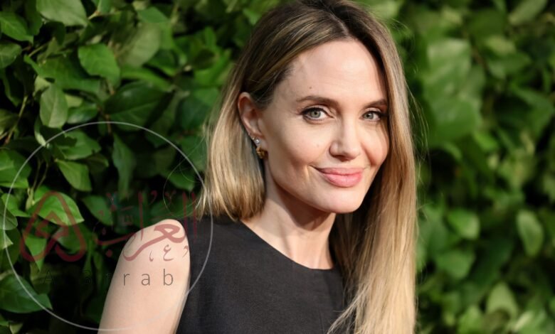 من هي انجلينا جولي ويكيبيديا