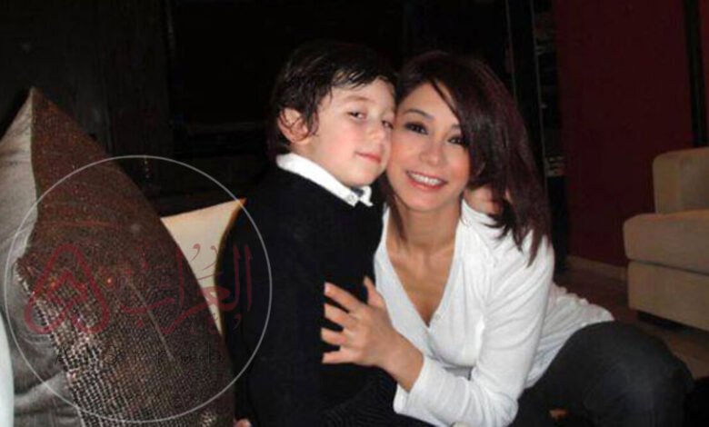 كم عمر ابن كاريس بشار ويكيبيديا